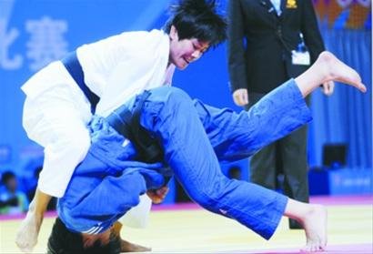 冷春慧等教练带领辽宁女柔小级别走出复兴之路