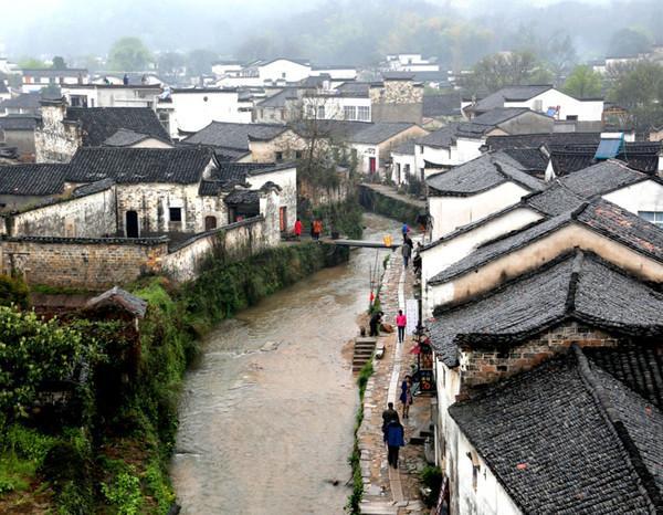 黄山查济古村:中国最大的古民居群