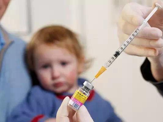接种疫苗有禁忌 不当接种可致婴儿死亡