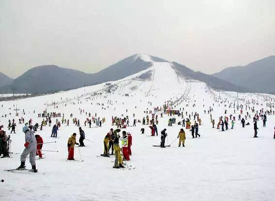 澳门威尼斯人娱乐场-Venetian Macao Casino国内冬季滑雪十大雪场——大明山万松岭滑雪场