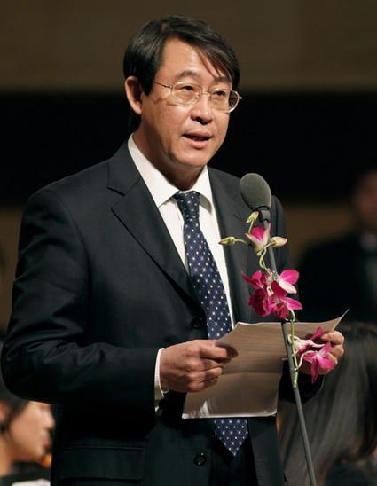  魏小鹏 任大连理工大学党委书记 曾获科技进步