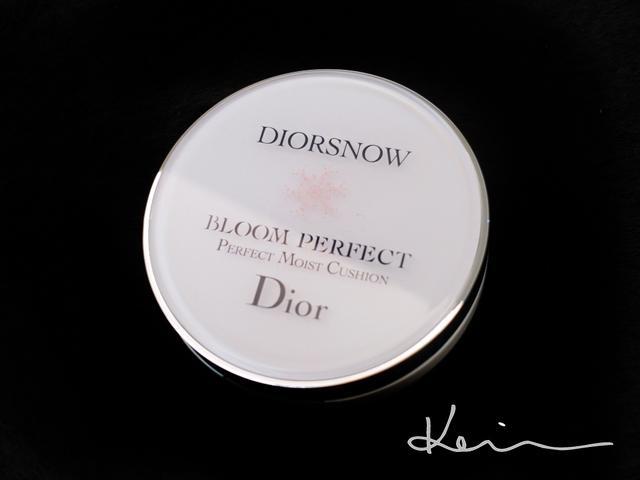 dior雪晶灵光感气垫粉饼 spf50 pa