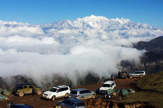 牛背山