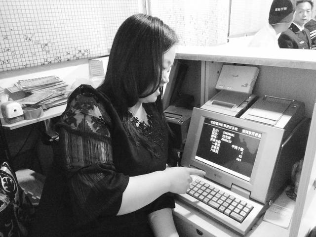 大连彩民机选5注砸中686万元头奖