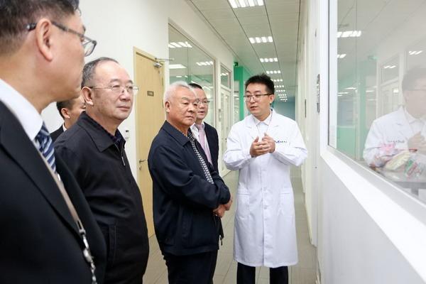 中国航天基金会理事长考察康师傅 为其食安管