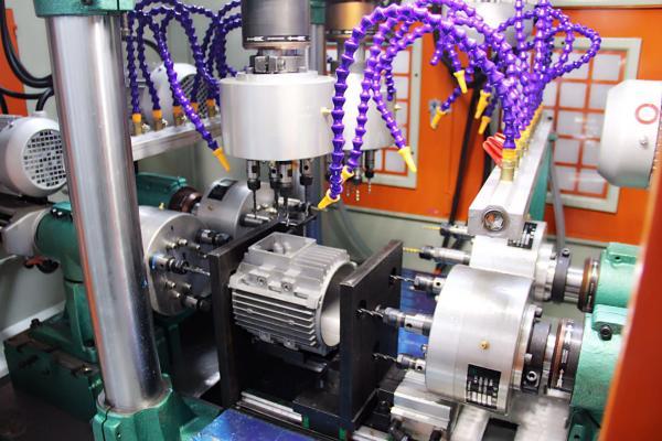 创友精机: 企业自动化设备解决方案提供商和服