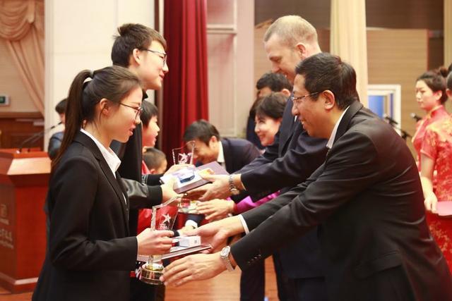 第五届辽宁省外语大赛颁奖典礼成功举办