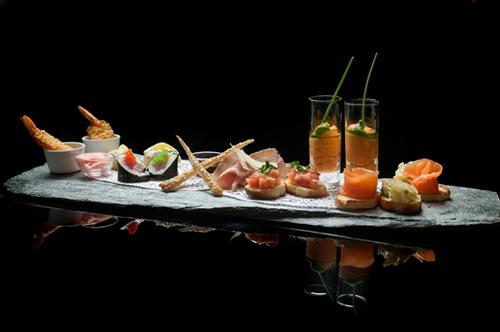 法式大餐的开胃酒礼仪:葡萄酒类开胃酒有哪些种类?