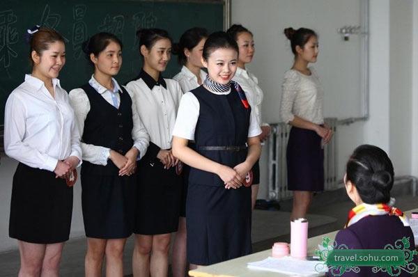 <em>空姐</em>的秘密 <em>如何成为</em>飞向云端的女人_大辽网_