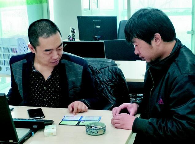 大连好人组织爱心车队免费服务残疾人
