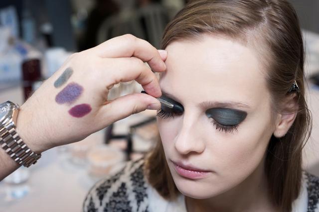 Dior迪奥2015秋冬高级成衣系列彩妆妆容_大辽网_腾讯网