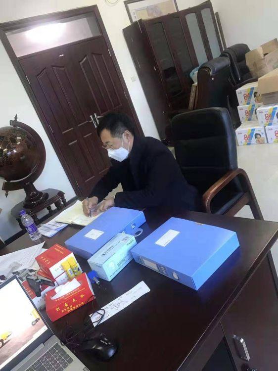 区卫健局局长任长胜:同病毒较量 与时间赛跑