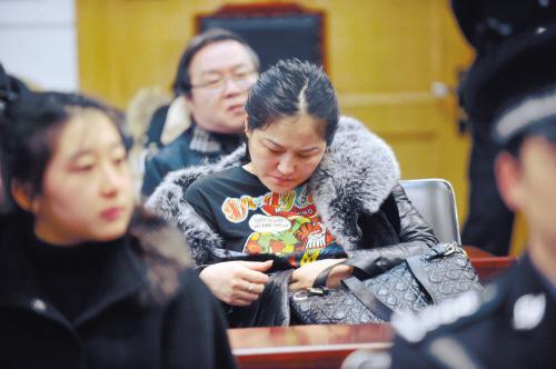 田连元父子车祸案开庭 肇事司机当庭翻供 - Ac