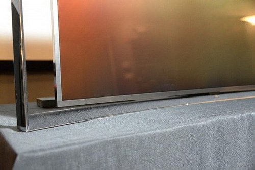 曲面OLED电视对决 三星智能化突出LG易用性