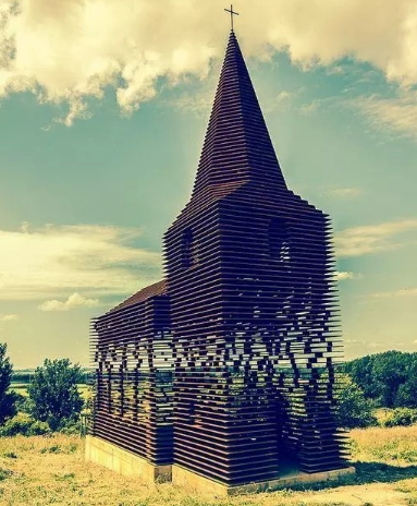 见过会变魔术的建筑吗? 侧面绝对令你瞠目