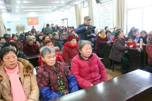 关爱老人善行天下 东陌在行动!
