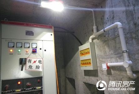 升龙广场高压线路入地工程进行中 多项施工已