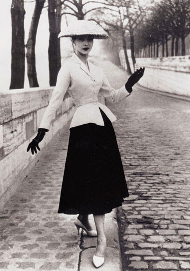 christian dior 1947年的"new look"系列