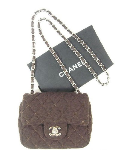 Chanel手袋美国提价100美元
