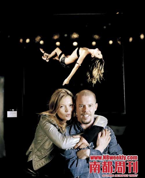 彻底和颠覆的亚历山大-麦昆_时尚_腾讯网