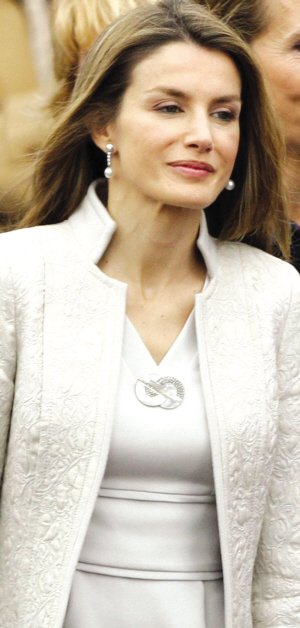 princess letizia of spain wedding dress. Spain#39;s Princess Letizia.