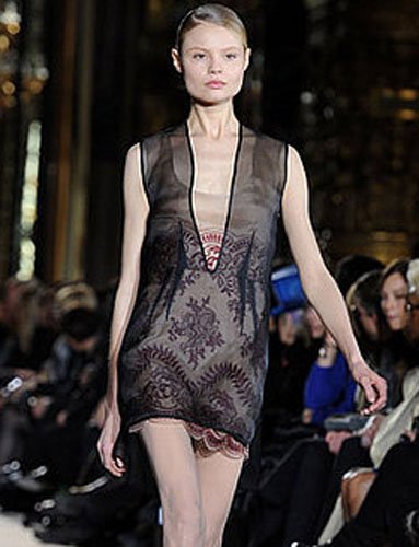 Seriously sexy new role of women's fashion