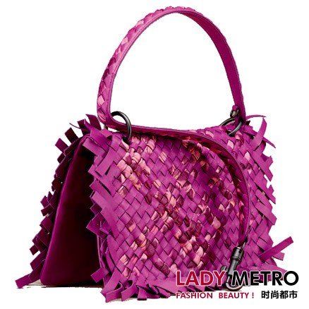 10 paragraph timeless classic handbag