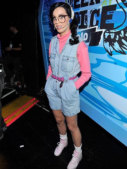 Katy Perry 's Funny "72 changes "