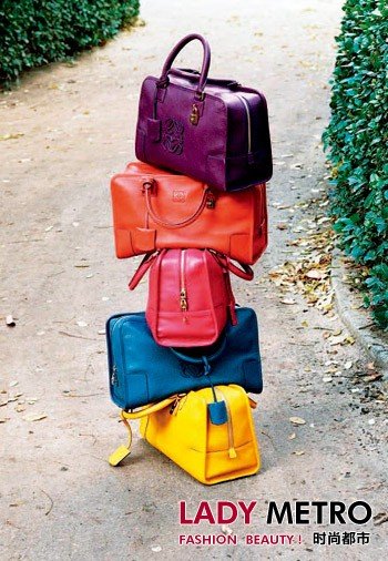 10 paragraph timeless classic handbag
