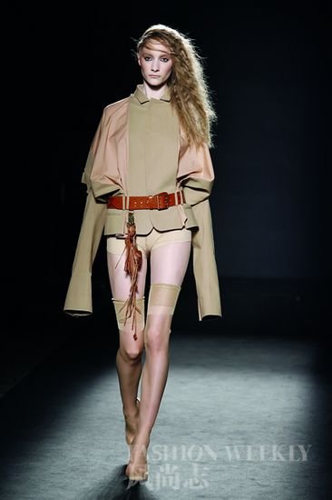 Please take to the streets this season to wear underwear
