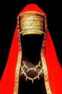 Royal Crown luxury noble