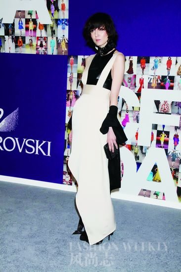 Running out the red carpet fight ruthless supermodel star Striving