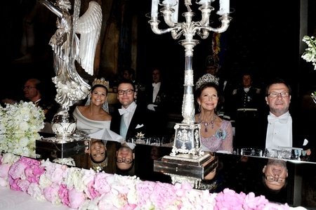 Royal Crown luxury noble