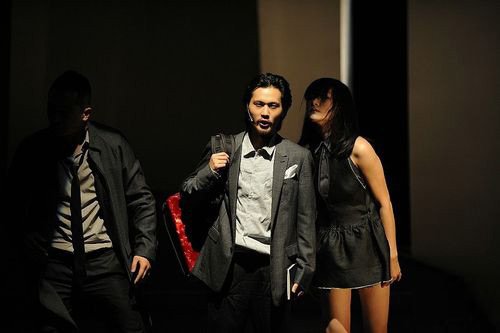 Meng Jinghui new Prada fashion drama in hand