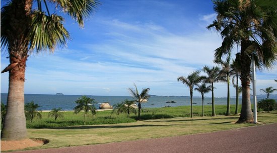 海风拂面美景如潮 国内四大海滩推荐_房产-马鞍山