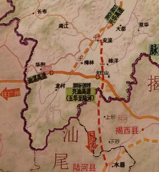 去年动工建设的大丰华高速公路丰顺至五华段