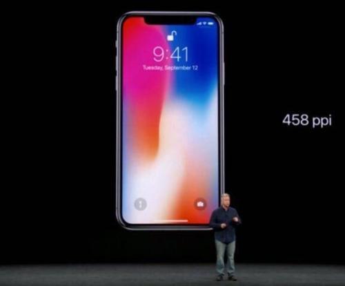 “史上最贵”iPhone 黄牛:加价588元当天就能拿到