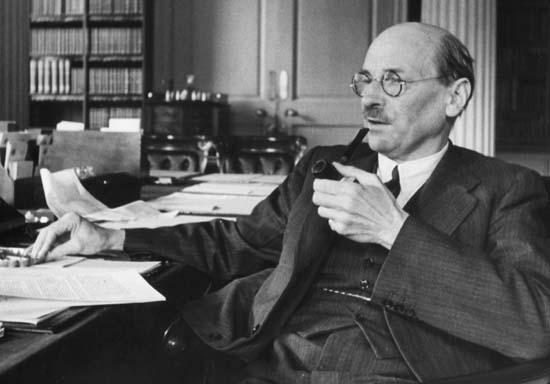 ë��1975���ָ��׶����� �ɽ��۳�70��Ӣ��