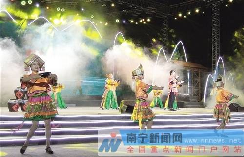 壮歌唱响民歌湖 南宁原创精品节目展演享视听盛宴