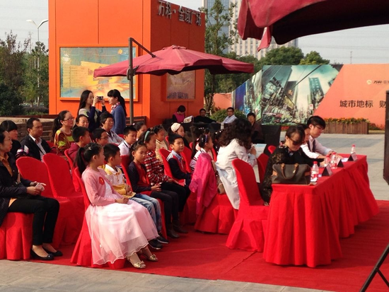 万科携市文明办举办南通市首届少儿故事大赛