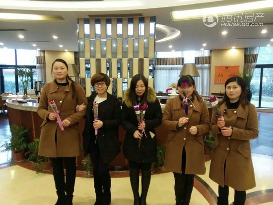 海安腾讯房产空降玫瑰 情暖售楼处_频道-南通