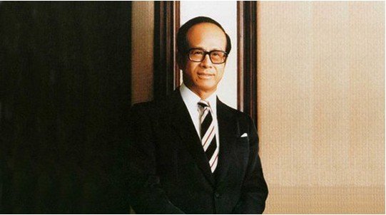 李嘉诚卖写字楼 任志强称楼市无泡沫_频道-南