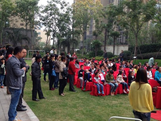 万科携手市文明办联合举办南通市首届少儿故事