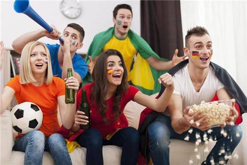 6月来了 何不定制属于你的世界杯看台_频道-南