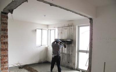 墙面如何自己开孔 11683482.jpg