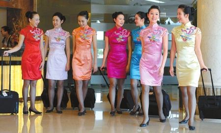 首架国产空客A320今入川 美女飞行员执飞(图)