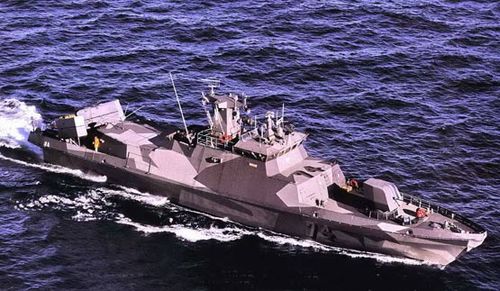 详解中国海军022双体导弹艇