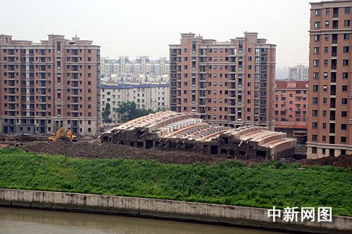 ��ͼ���Ϻ��ڽ�סլ¥���� ������Ҫ���˷�