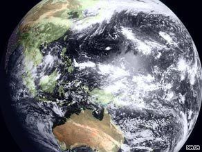 NASA公布日全食期间卫星拍摄地球图片(组图)