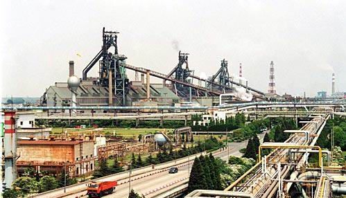 1998年:上海宝钢集团公司成立